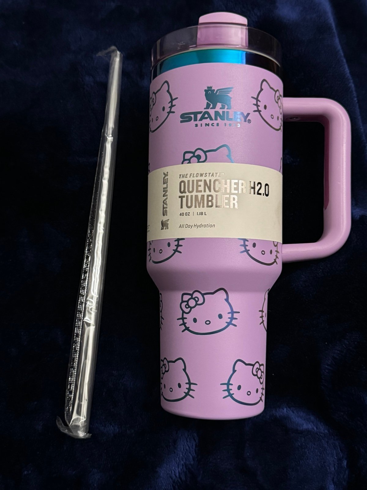 stanley40oz, hello Kitty
