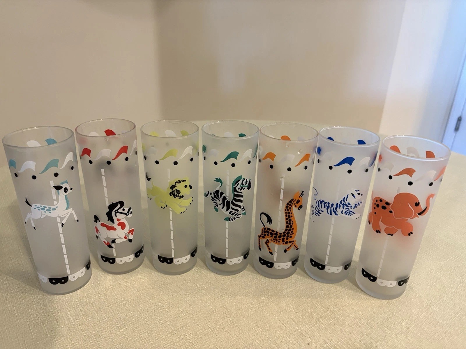 Mid Century Retro Carousel Animals Frosted Glass Tumbler 7pc Set O onceagain123