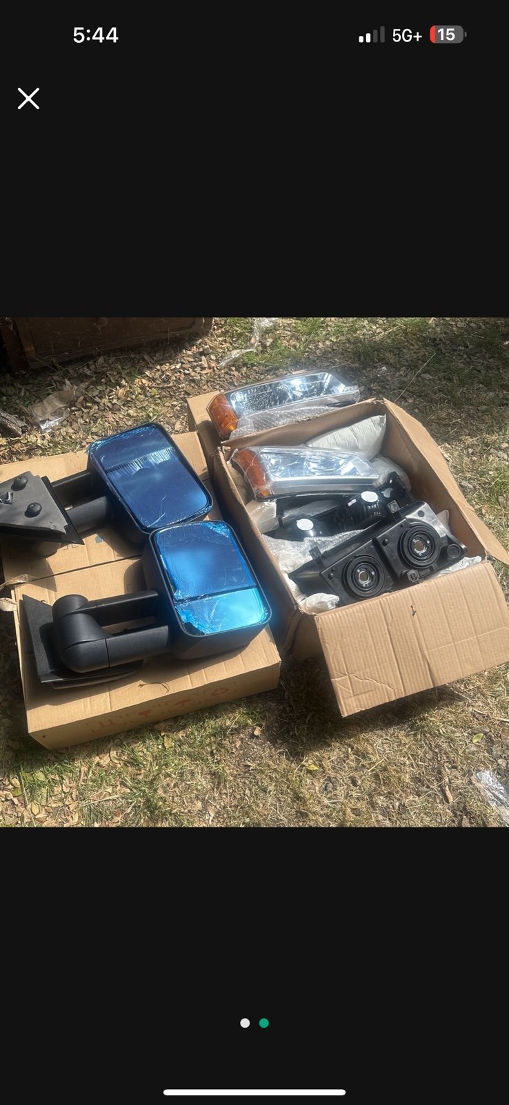 Combo deal 03-06 Chevy silverado / avalanche headlights and towing mirrors