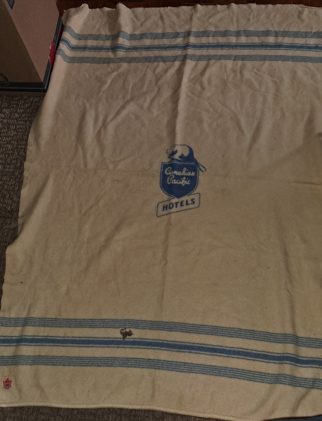 Rare Antique circa 1925 Canadian Pacific wool blanket 72in x 52in