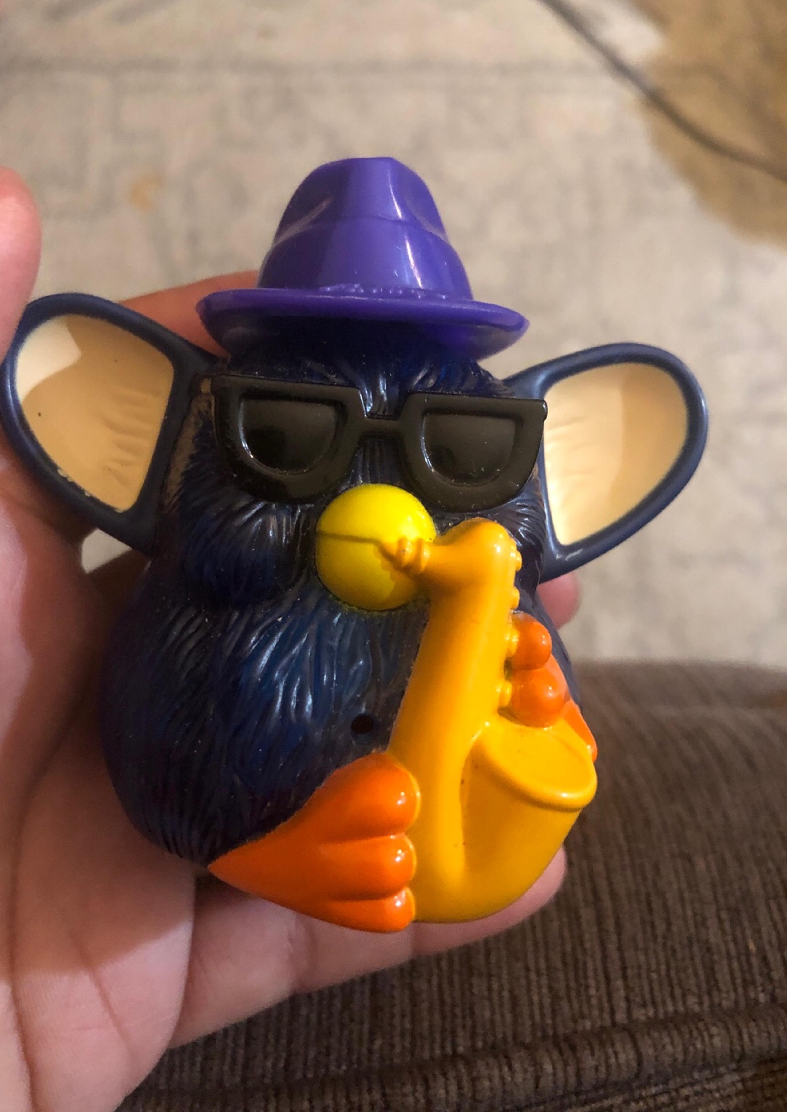 Furby Playing A Sax-Blue-McDonald's Toy-Tiger Electronics 1998-2000
