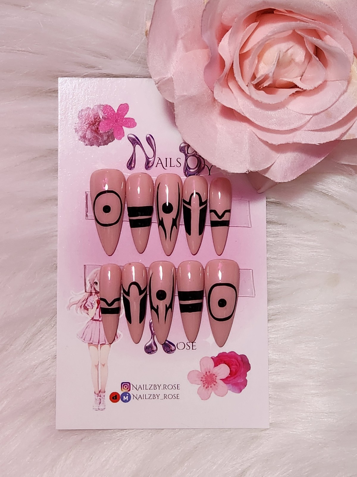Press on nails