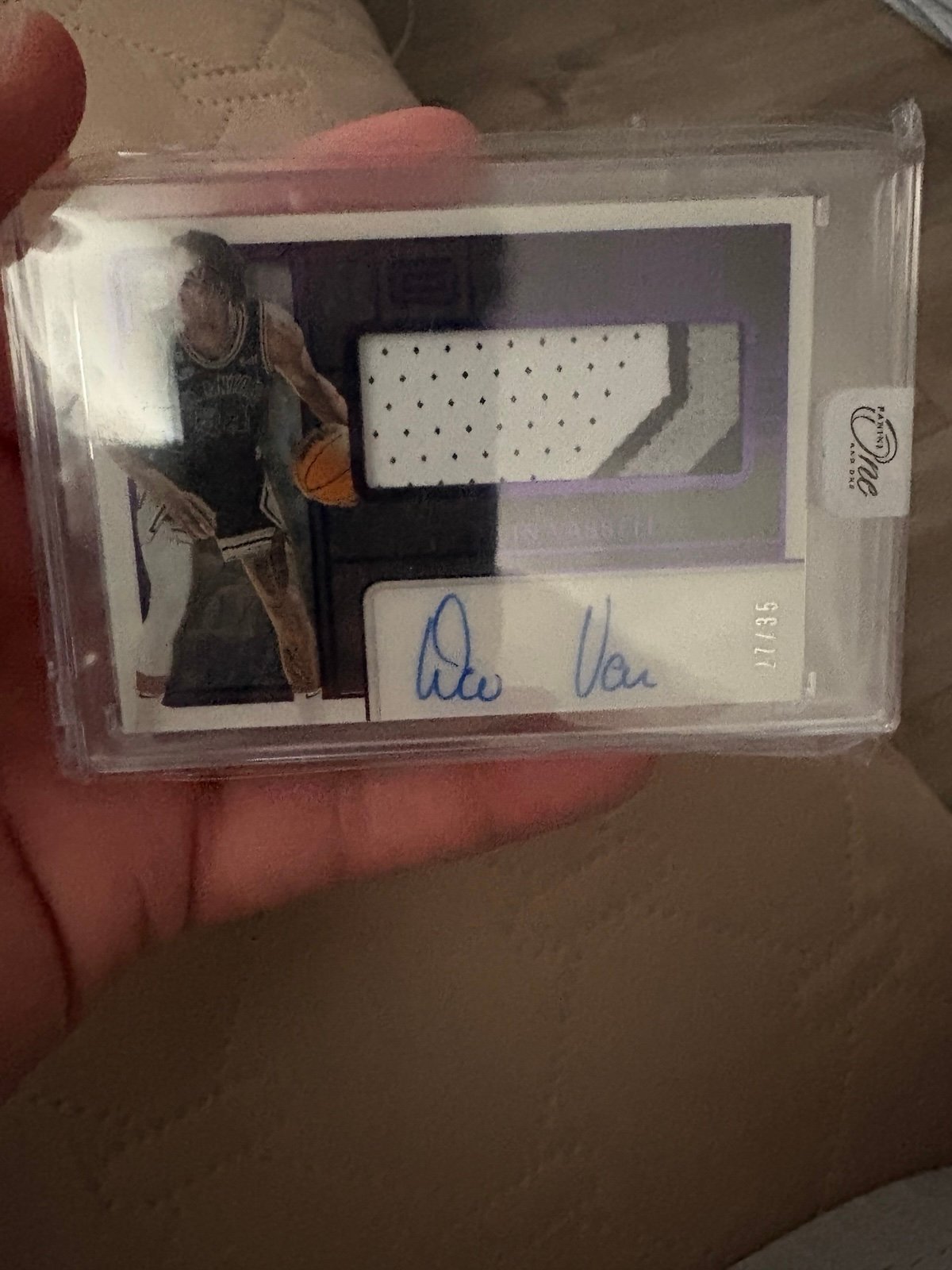 Devin Vassell 2022-23 One and One 3 patch color Auto /35