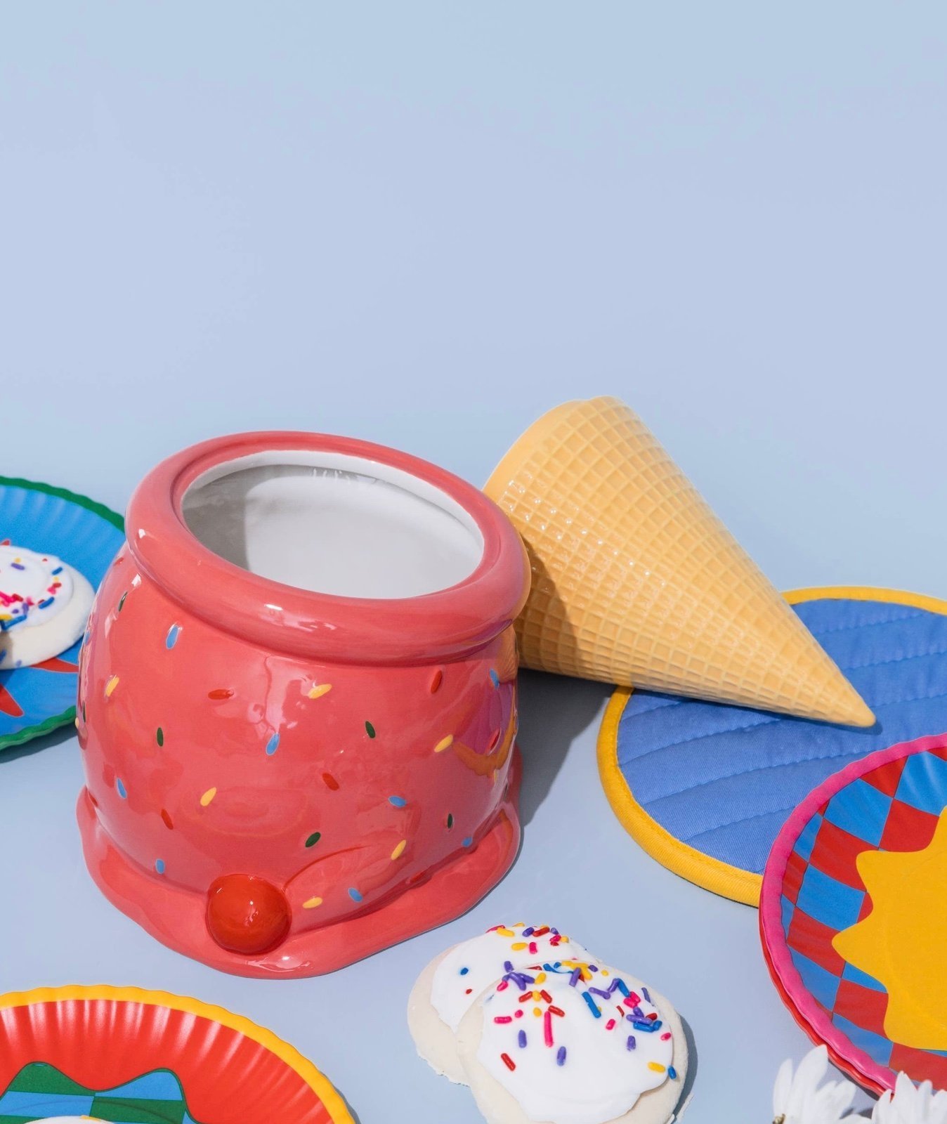 Cookie Jar-Ceramic-Ice Cream Cone-Ban.do