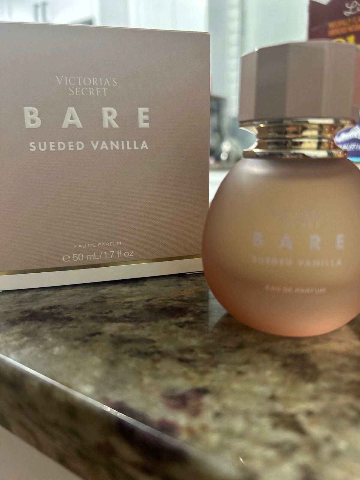 Victoria secret Bare sueded vanilla