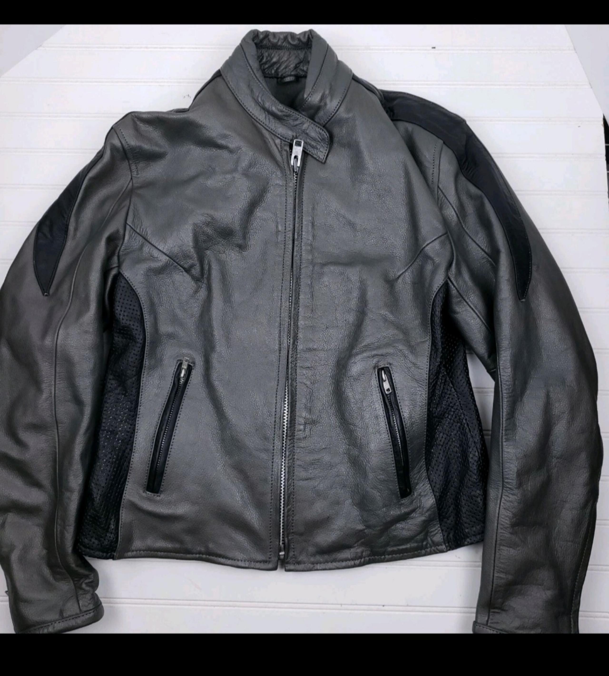 Stylish Premium jacket in sleek gray. - Unik
