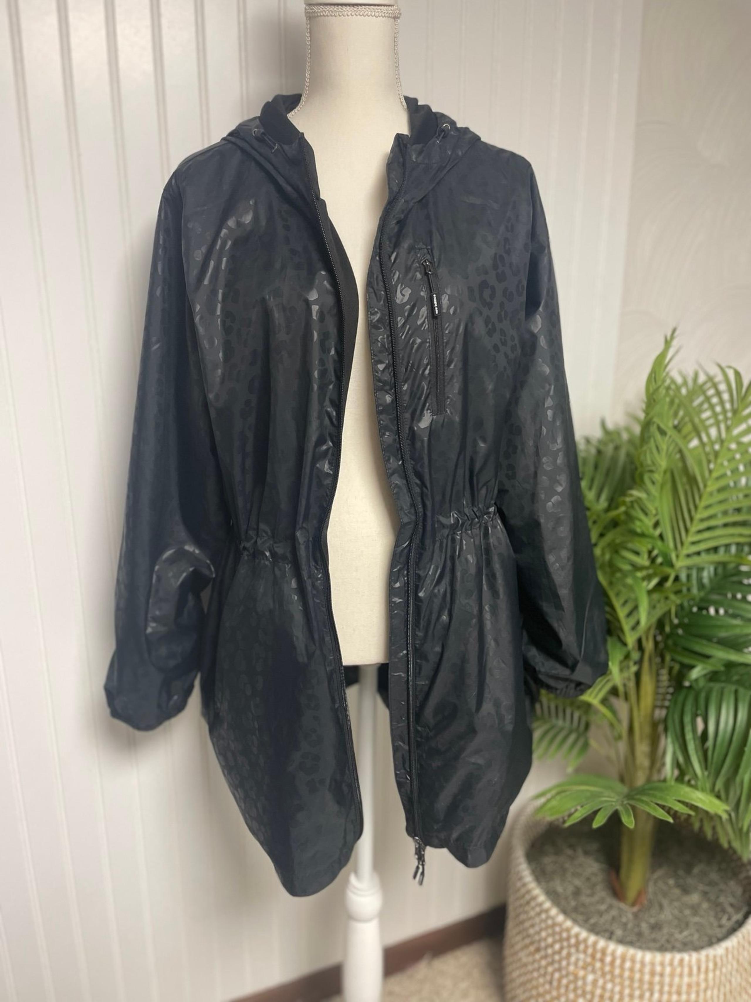 New Balance Water Resistant Black Lined Windbreaker Women’s 1X