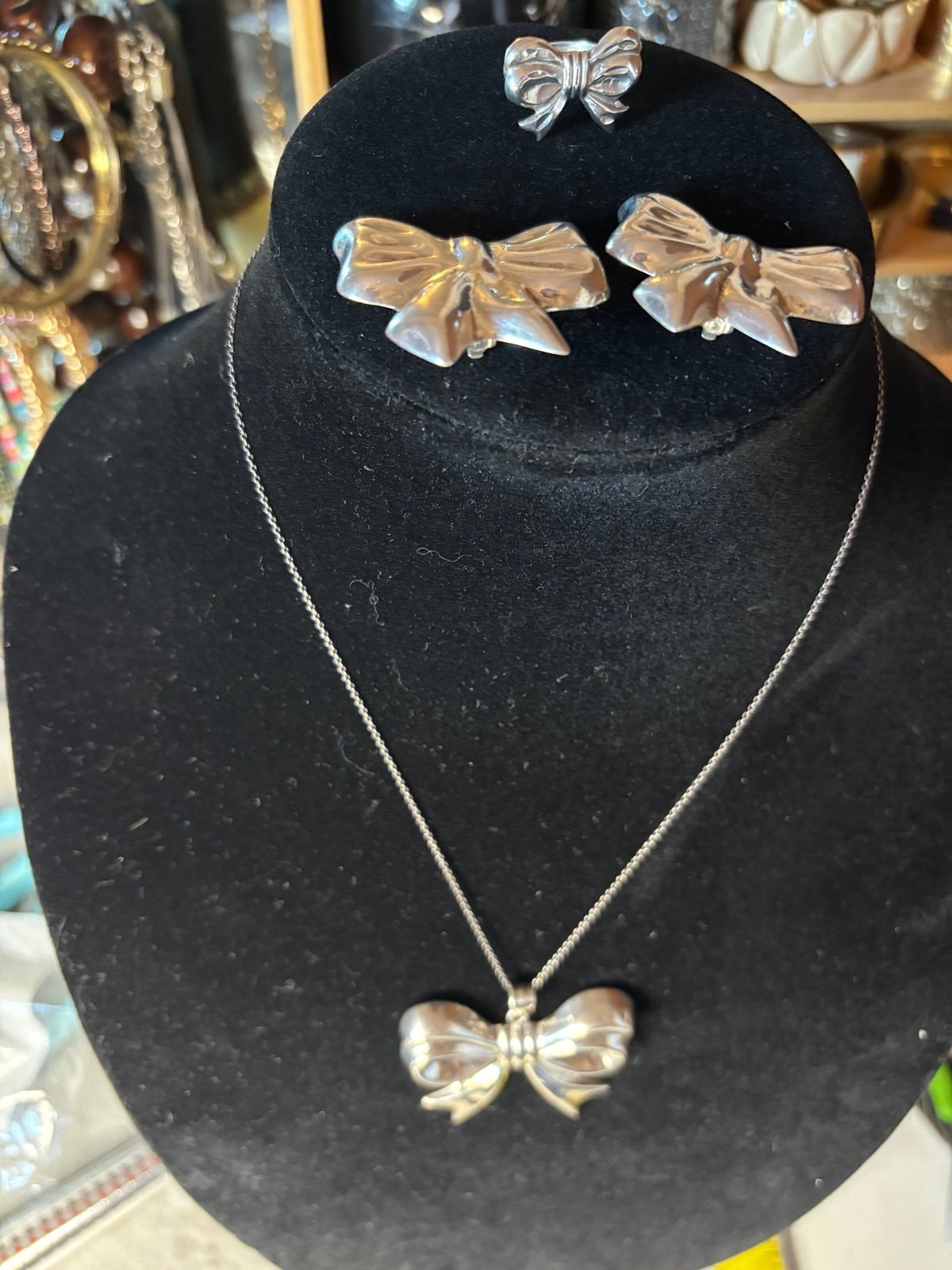 Vintage Sterling Silver Bow set of pendant, necklace, ring and earrings .