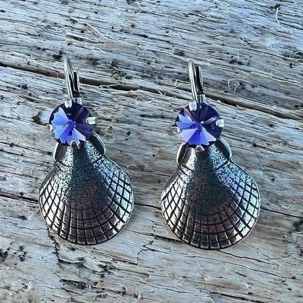 Handcrafted earrings with Swarovski crystal