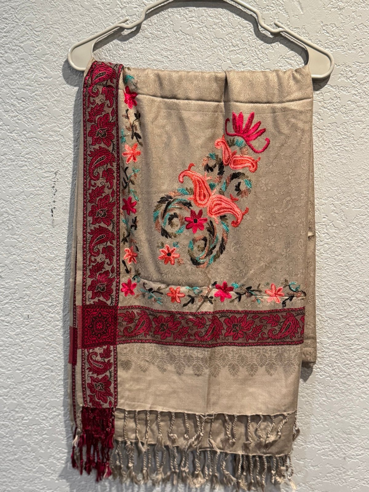 Pakistani women scraf/shawl