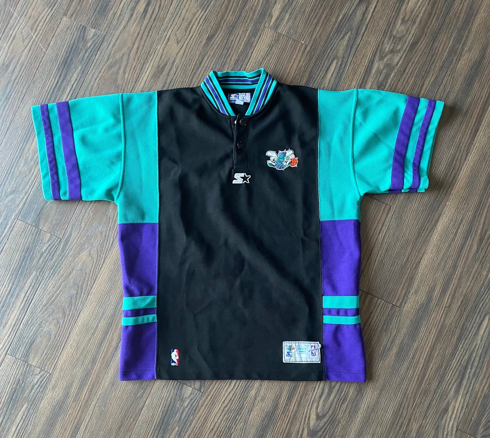 Vintage Starter Charlotte Hornets Warm Up Shirt XL