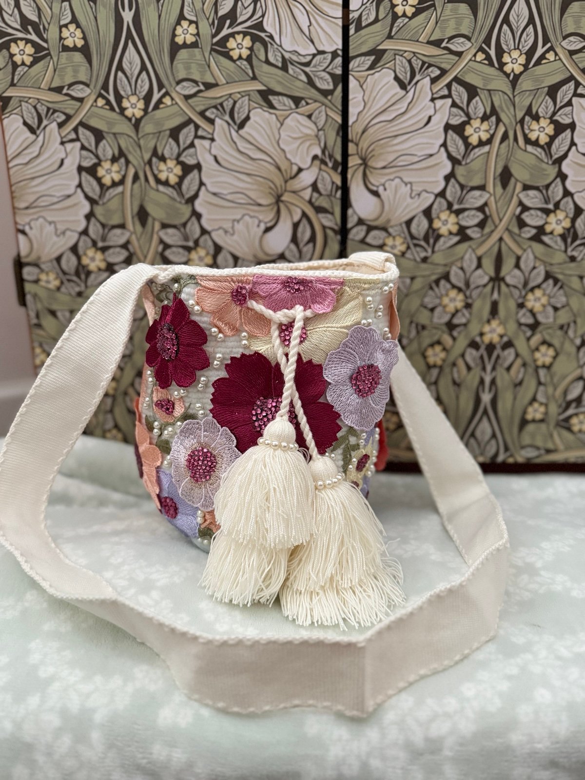 Beautiful handmade bucket wayuu bag!!!