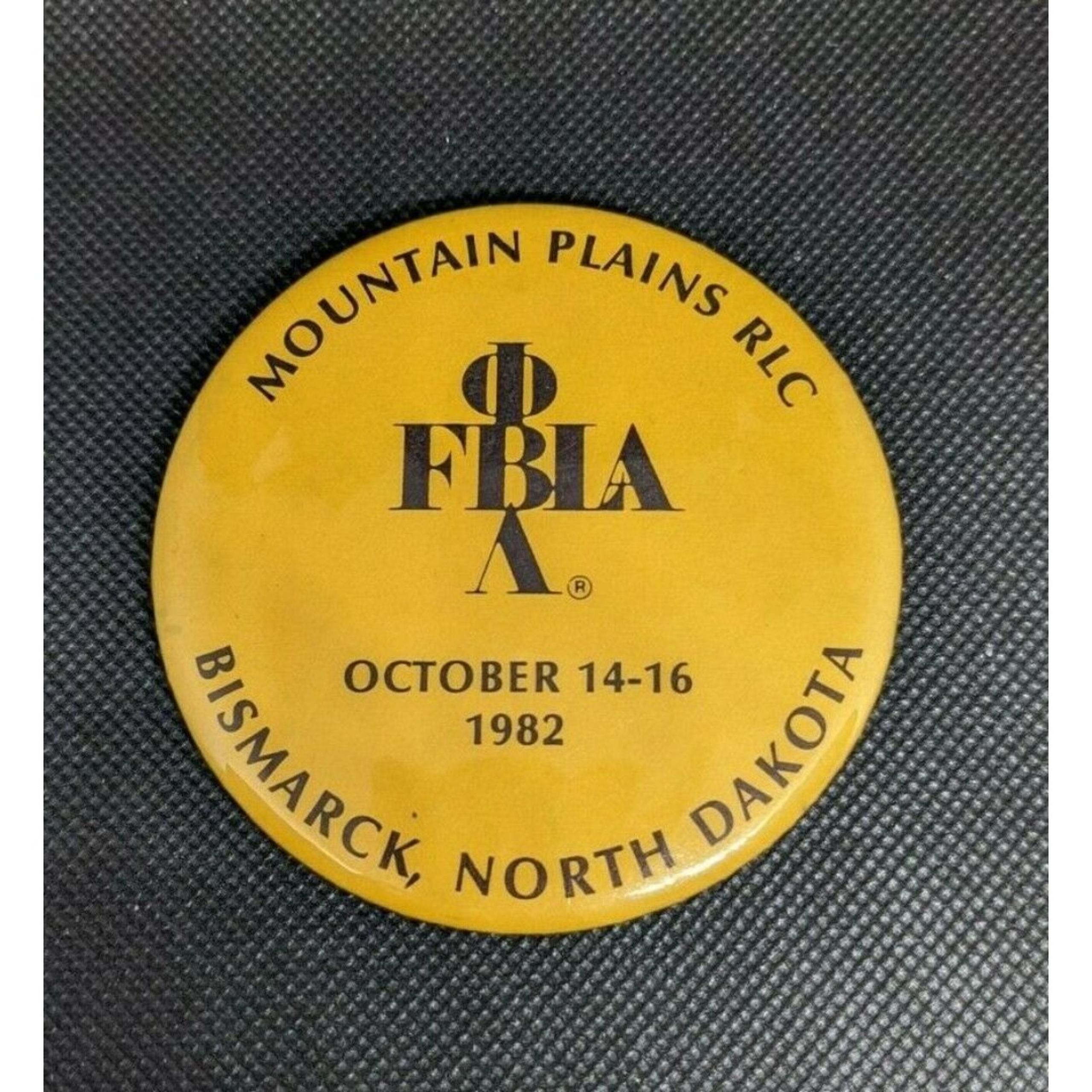 1982 FBLA North Dakota Mountain Plains Button Pinback