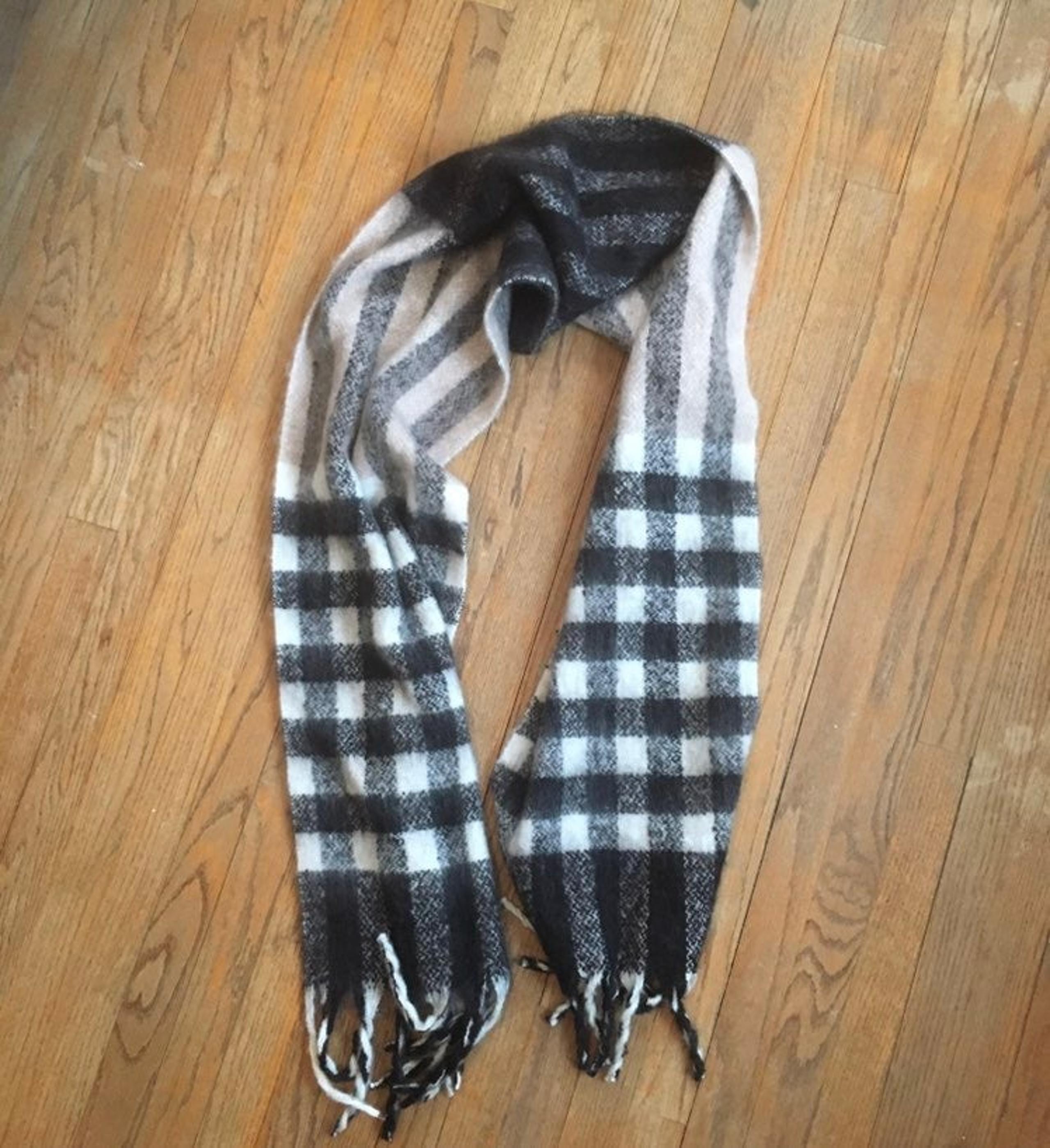 NWT Topshop Long Striped Scarf w/ Fringe
