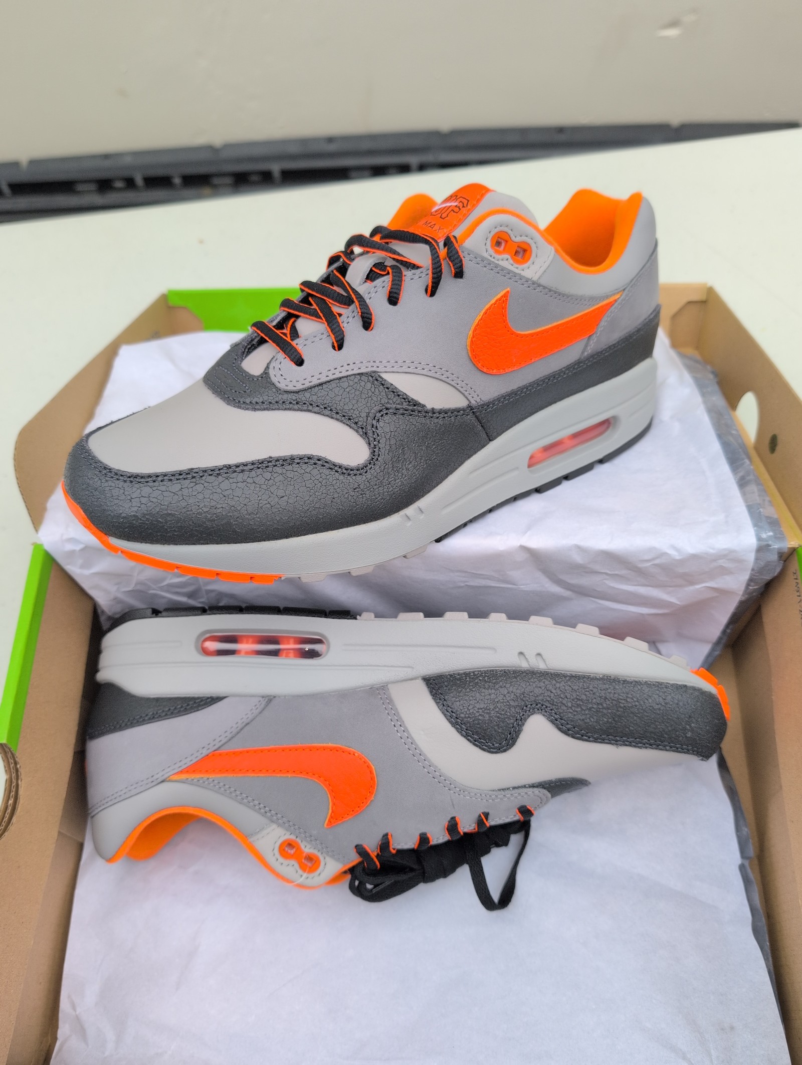 Nike Air Max 1 x HUF Pack - Orange - Size 10.5 ( HF3713-001 )