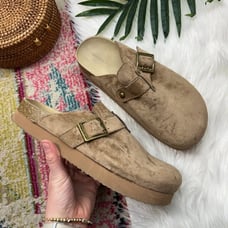 AEO American Eagle Beige Tan Faux Suede Platform Slip On Clog Mule 10