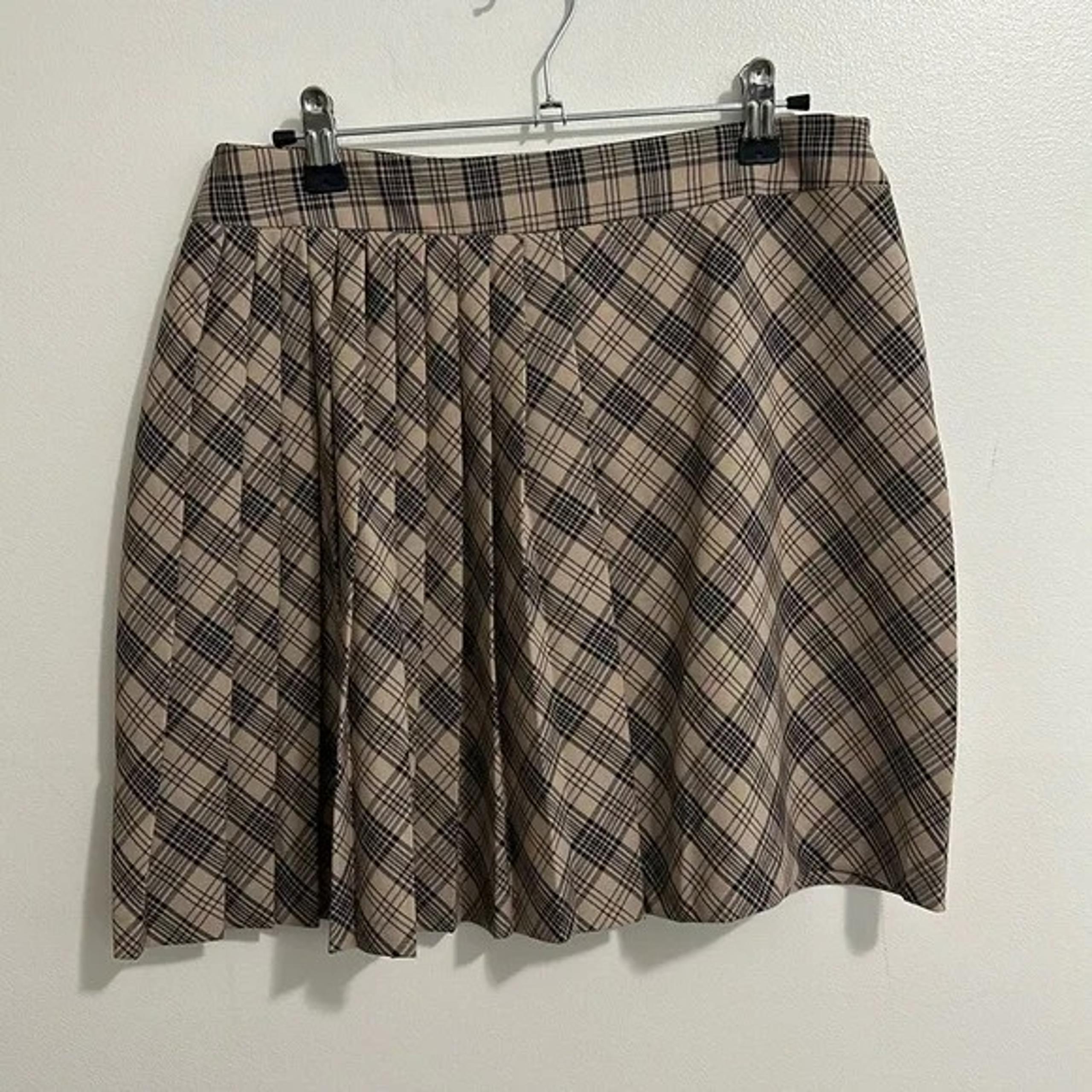 NWT Lulu's Brown Blue Plaid Pleated Mini Skirt Womens Medium Side Zip