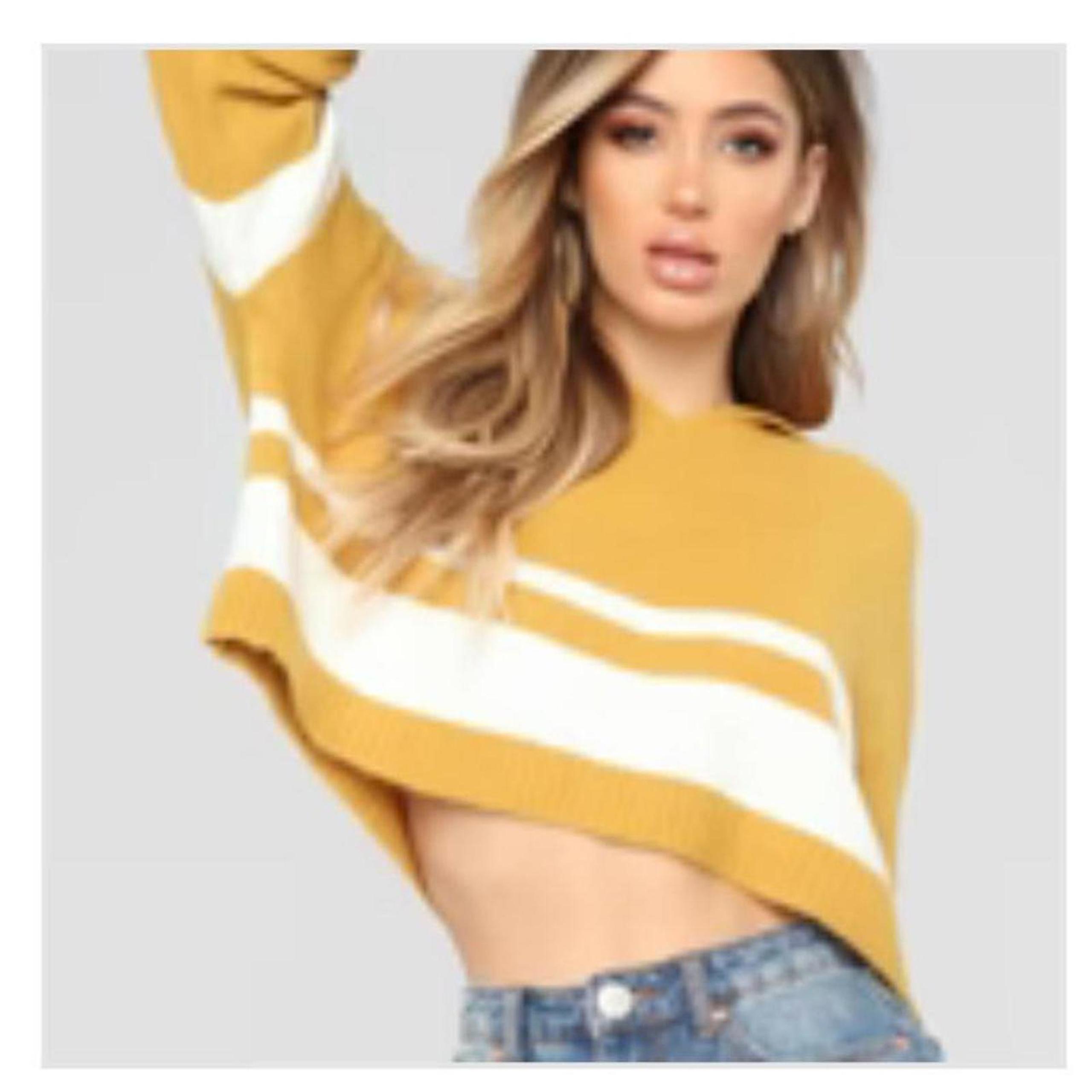 Fashion Nova Women's Yellow and White Hoody