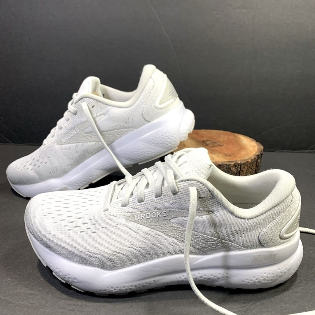 Brooks Ghost 16 Women’s Sneakers White Shoe Size- 7.5