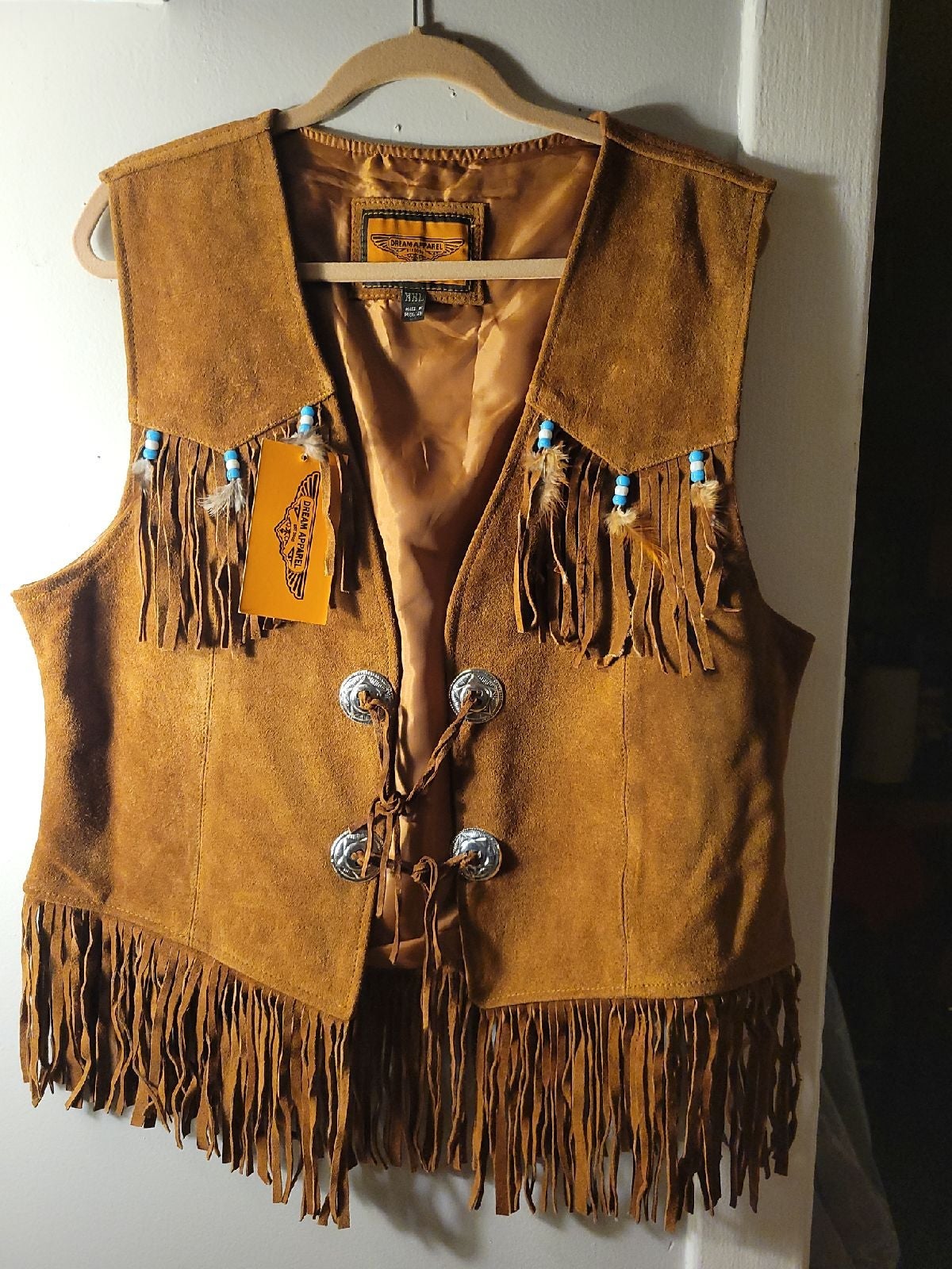 DREAM APPAREL VEST