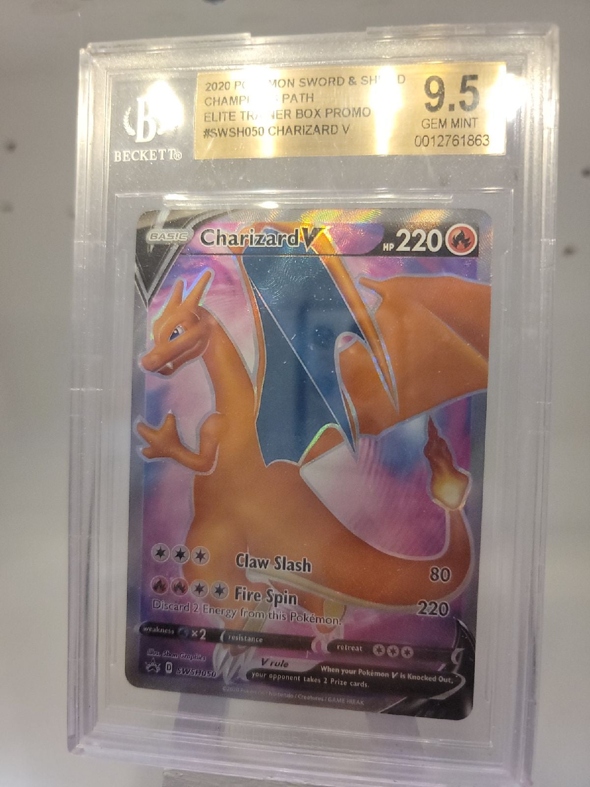 Gorgeous CharizardV 9.5