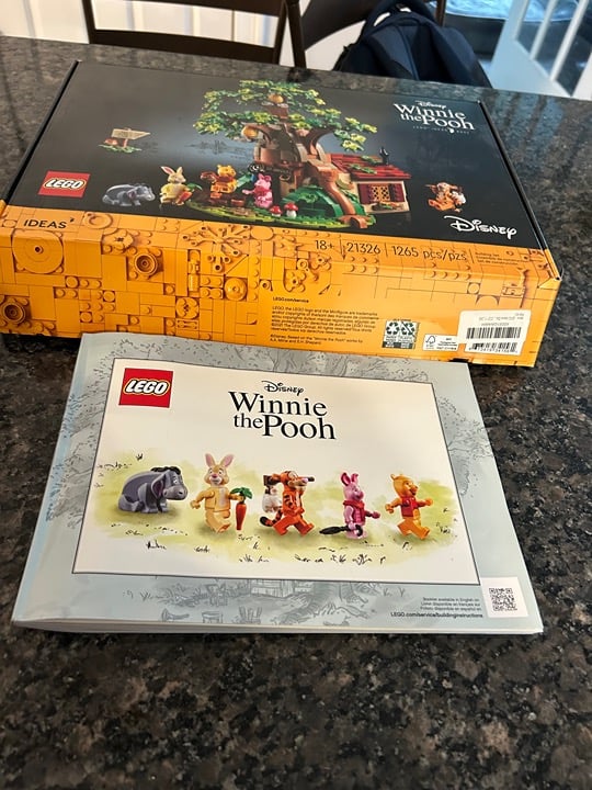 Preowned LEGO Ideas: Winnie the Pooh (21326)