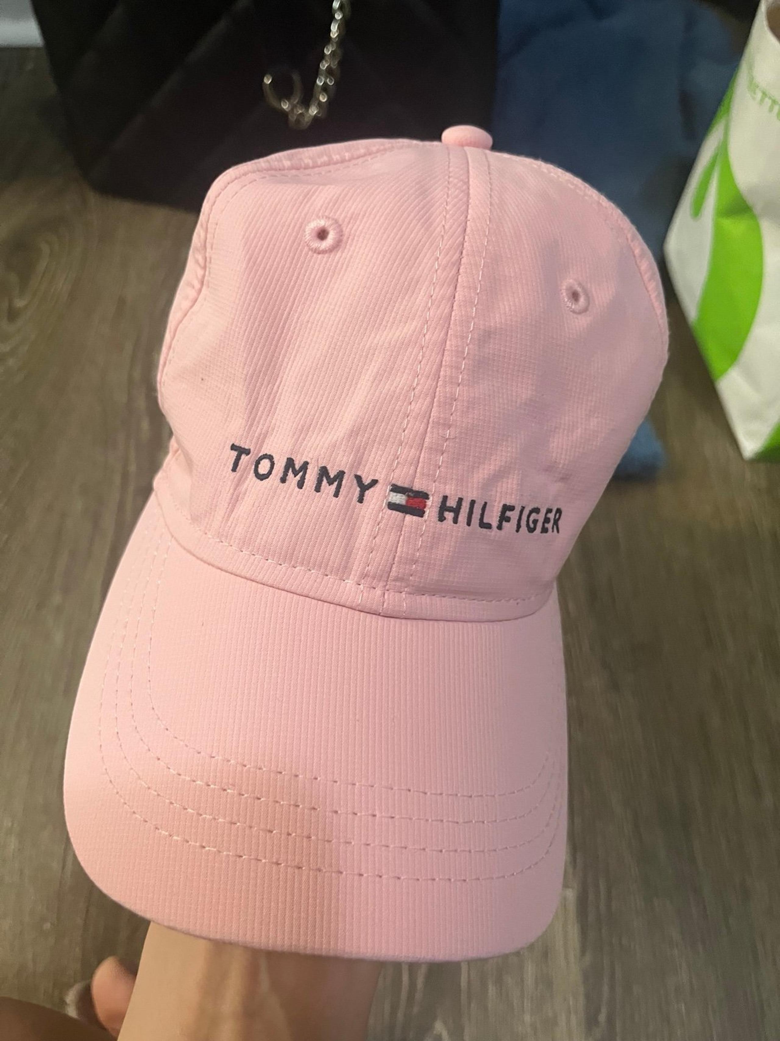 caps - Tommy Hilfiger