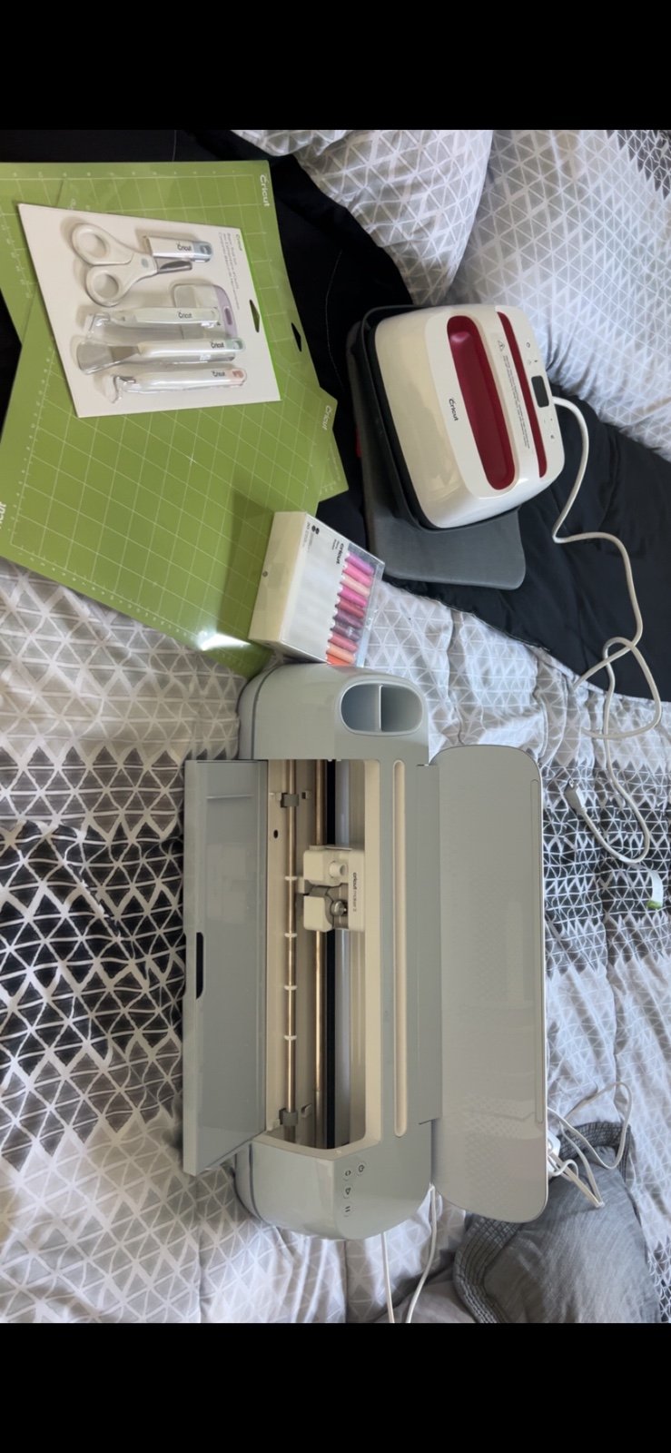 Cricut maker 3 with Cricut heat press