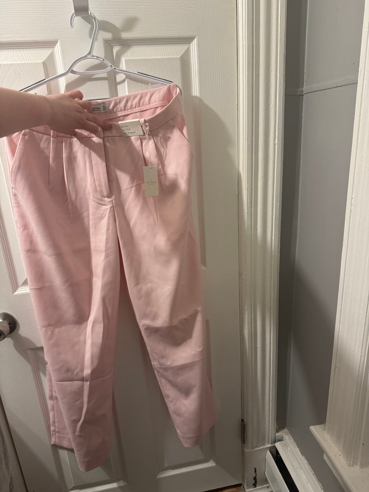 Light pink Abercrombie and fitch Sloan tailored wide leg trouser