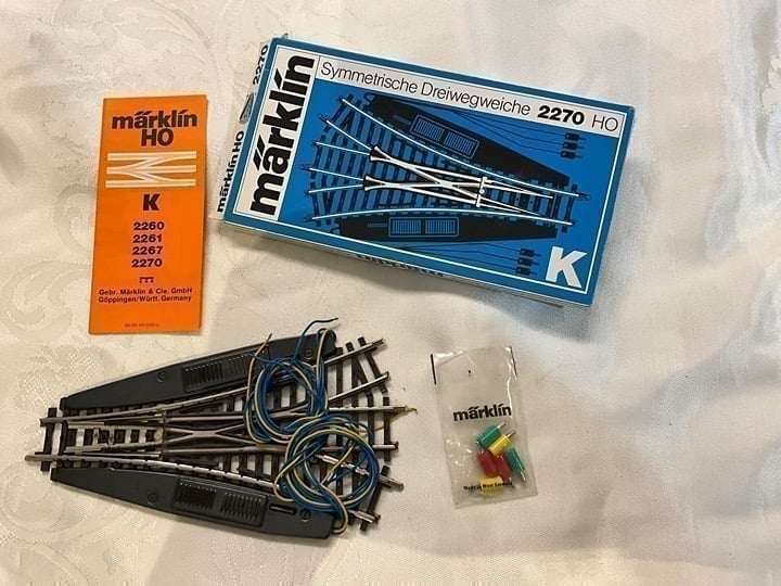 Tracks Märklin #2270 Train K-Track HO Three Way Switch E Soft Symmetric New/Box