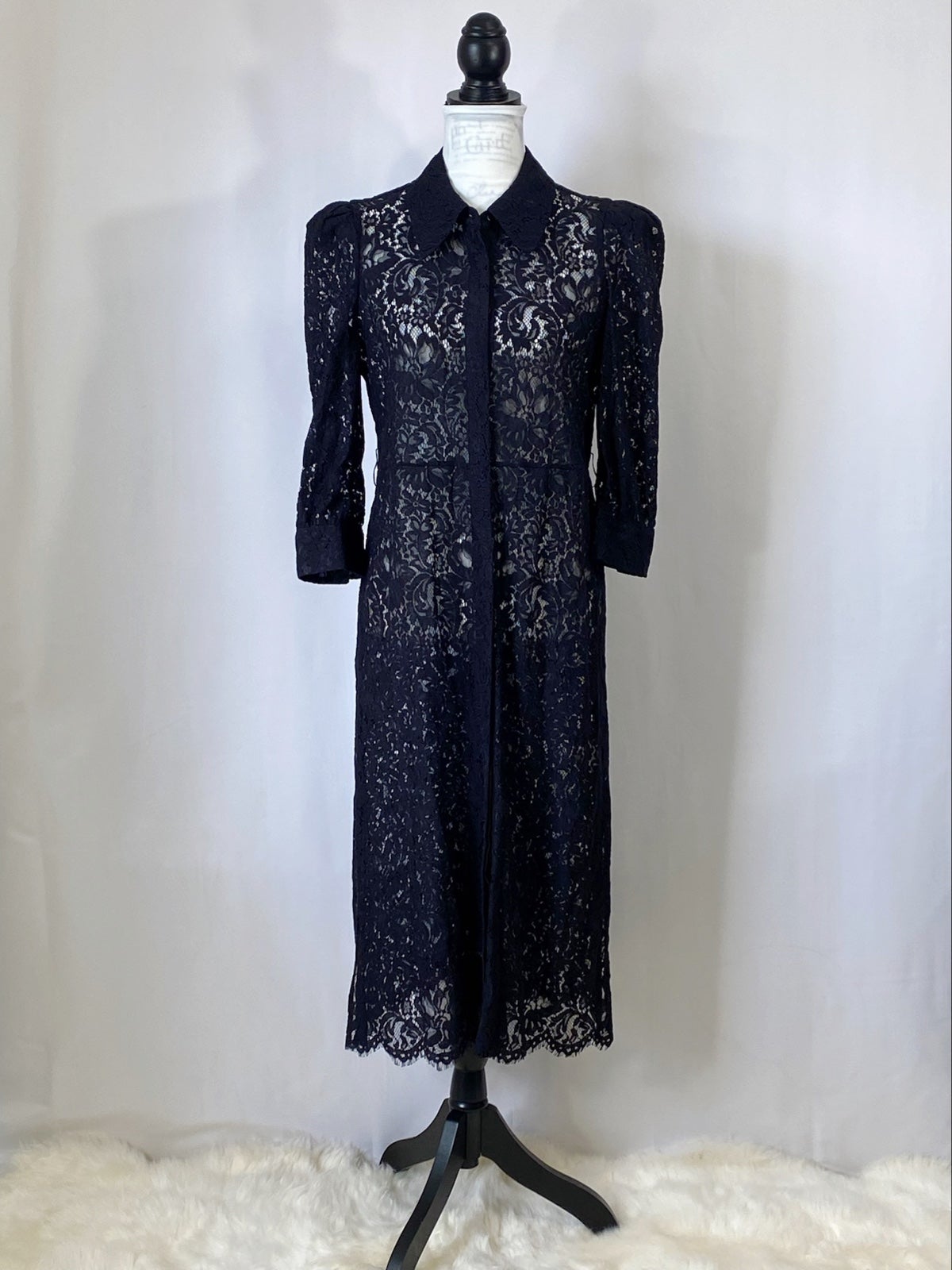 L'AGENCE Kayla Lace Shirtdress size M
