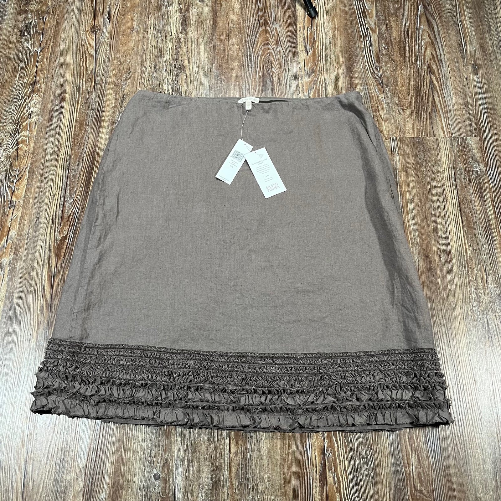 Eileen Fisher Irish Linen Skirt with Ruffle Bottom. Taupe. Sz L.