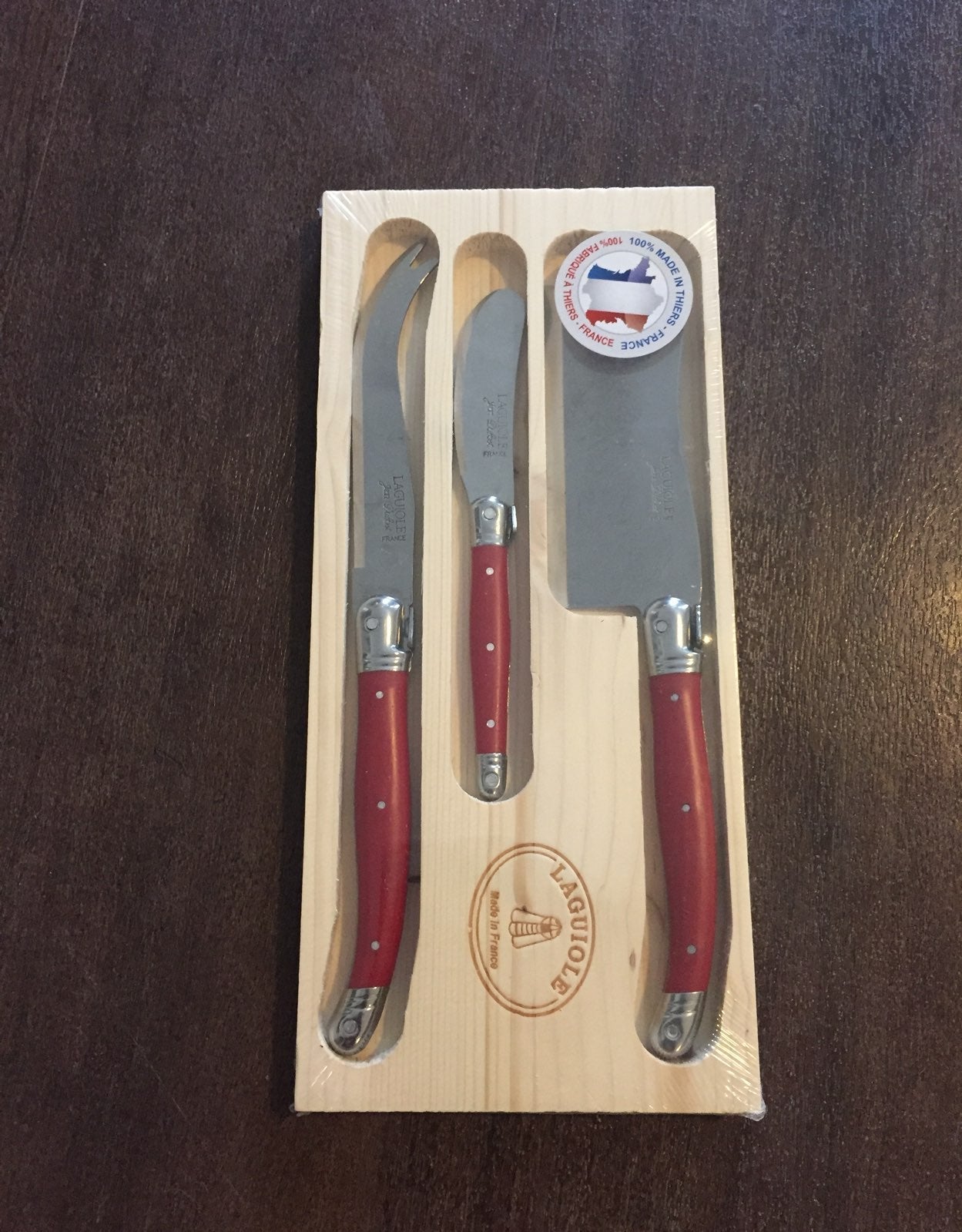 Cheese cutter knives