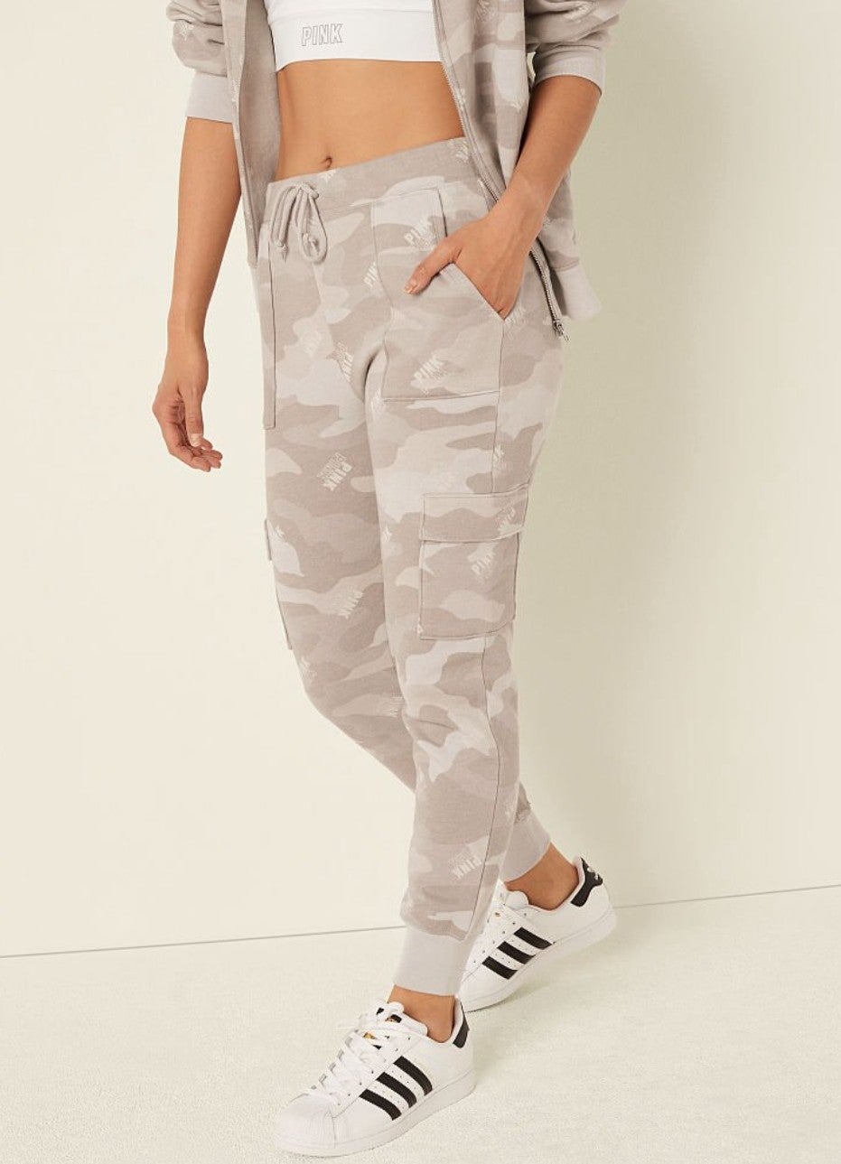 VS PINK Logo Camo Cargo Jogger XL