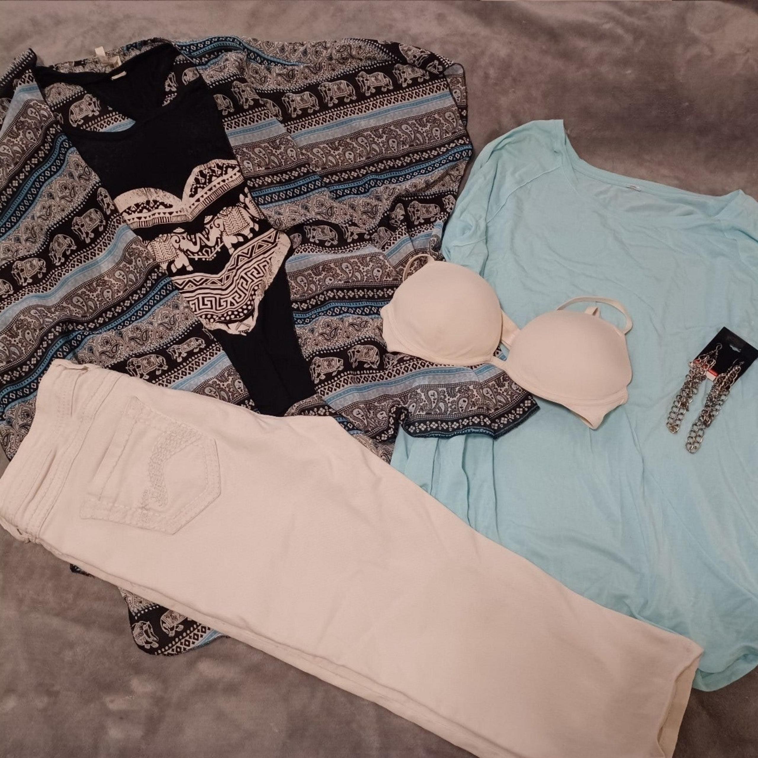 Capri and ELEPHANT love bundle
