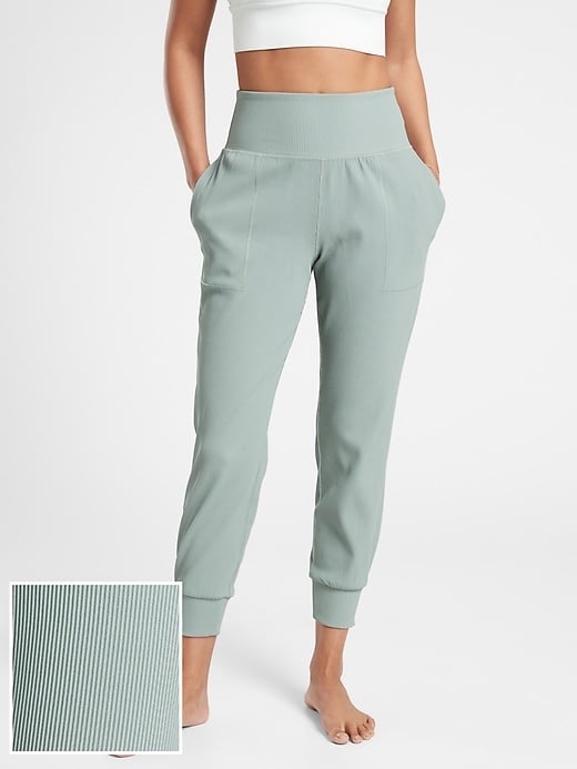 Athleta Salutation Rib Jogger size Medium Black #981585
