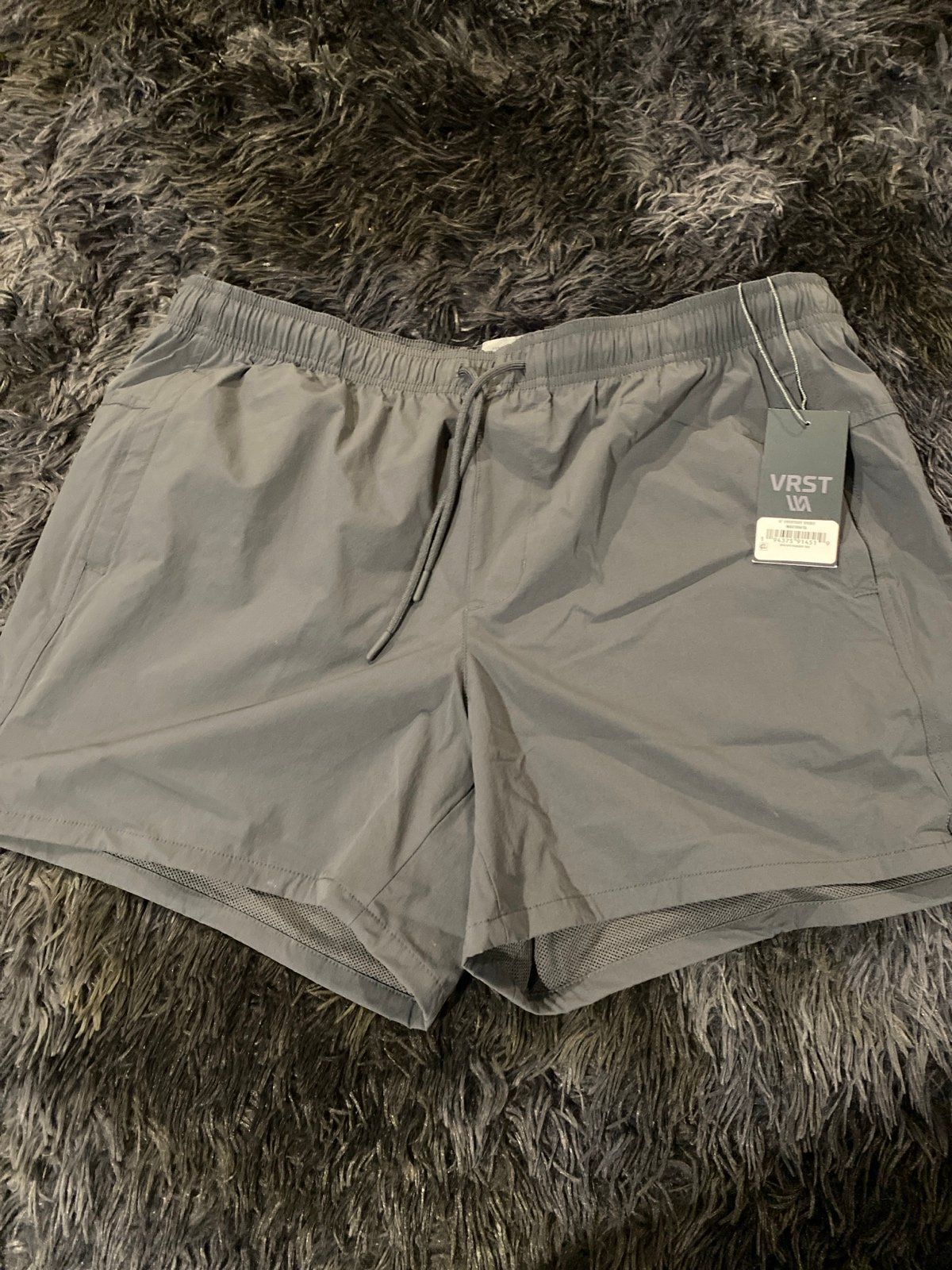 Mens NWT athletic shorts