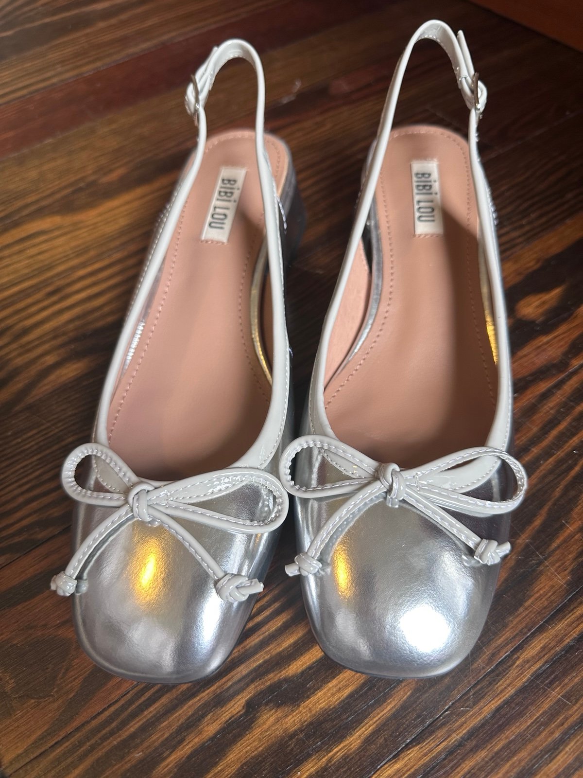 NWT/NIOB Bibi Lou silver ballet sling-back pumps, size 37 (6.5)