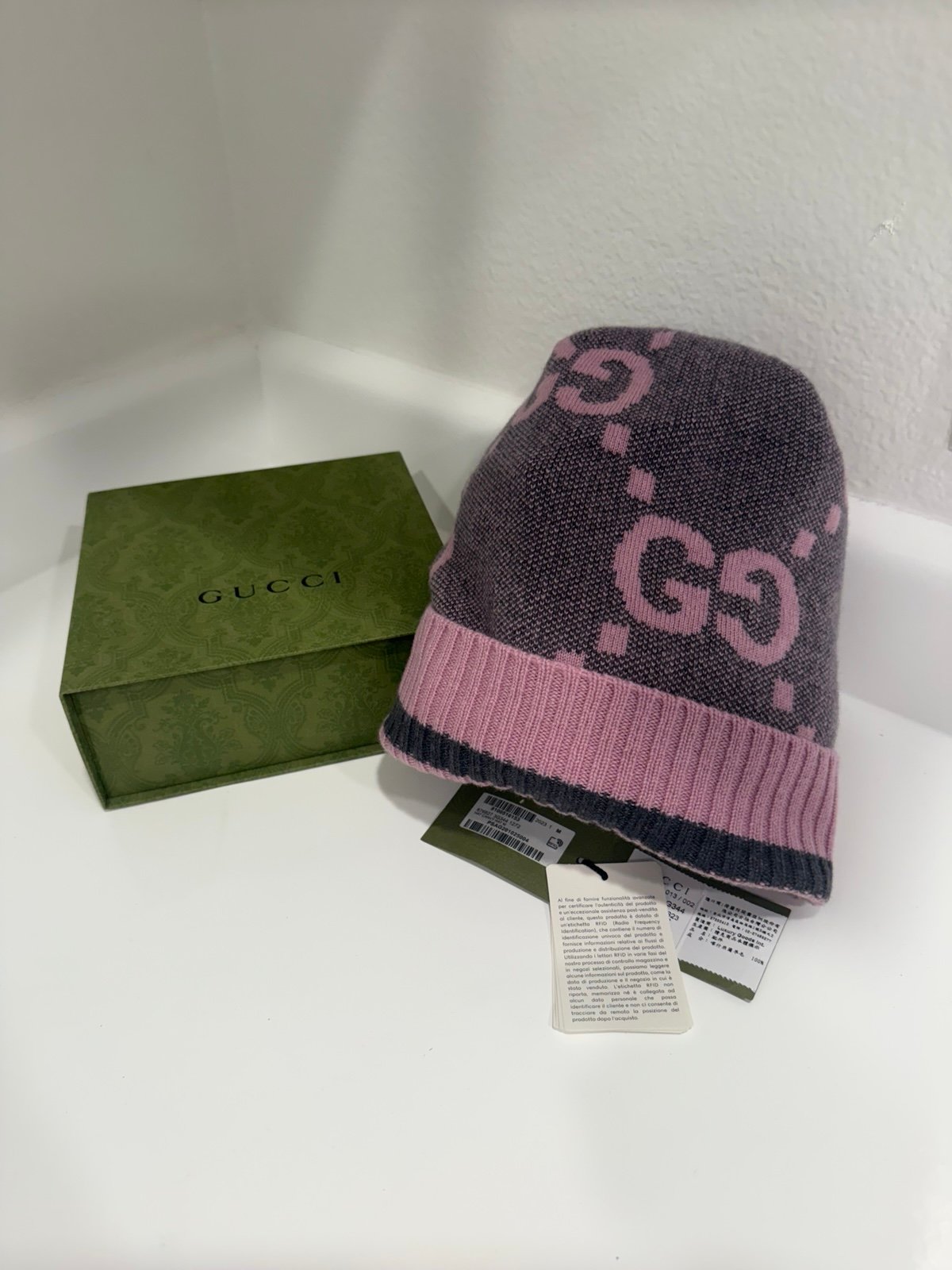 Gucci Grey & Pink Large GG Monogram Cashmere Beanie, Size M, 57 CM NWT