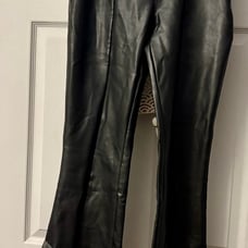 Abercrombie & Fitch leather