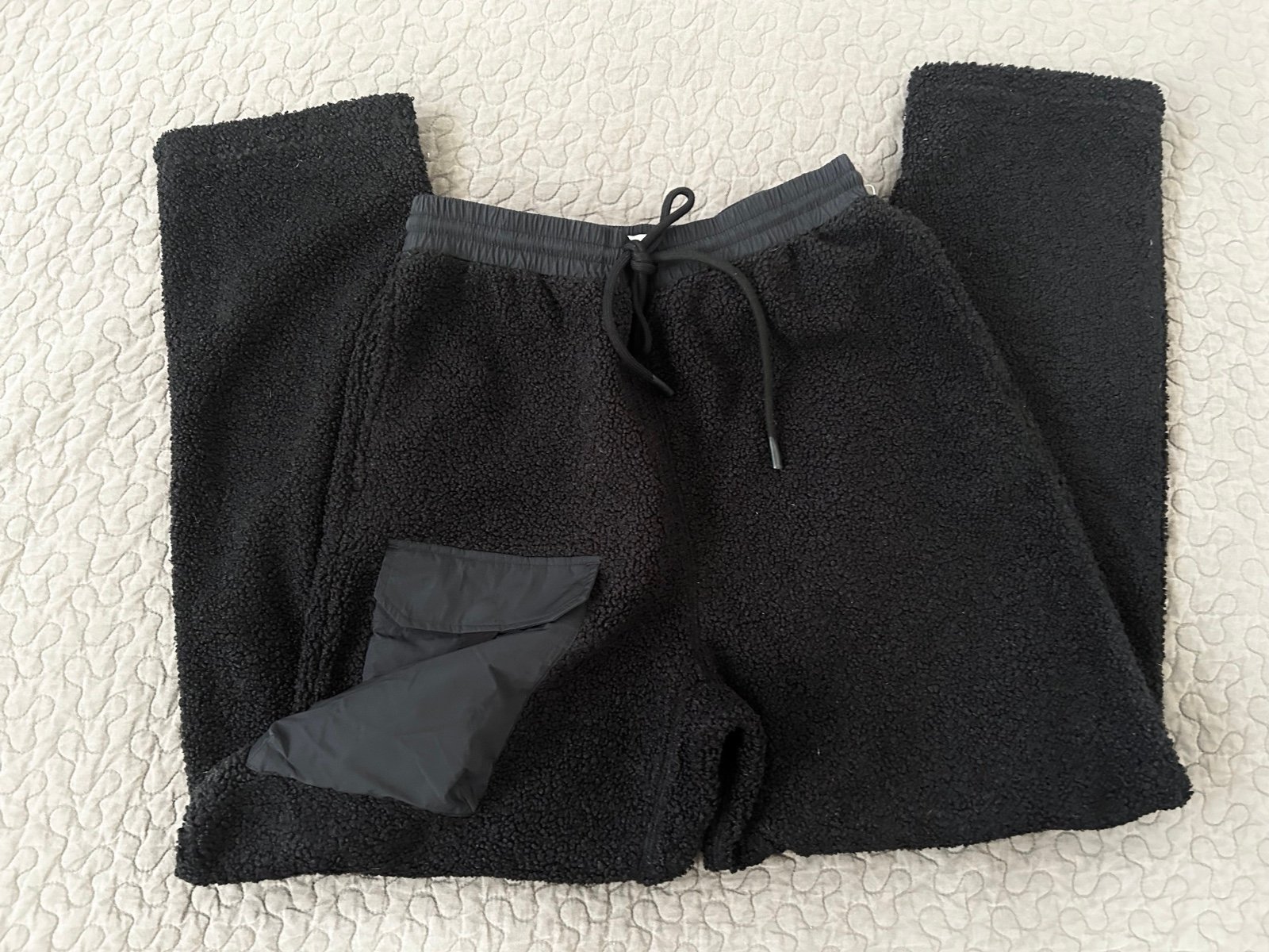 Urban outfitters NWT pants size S