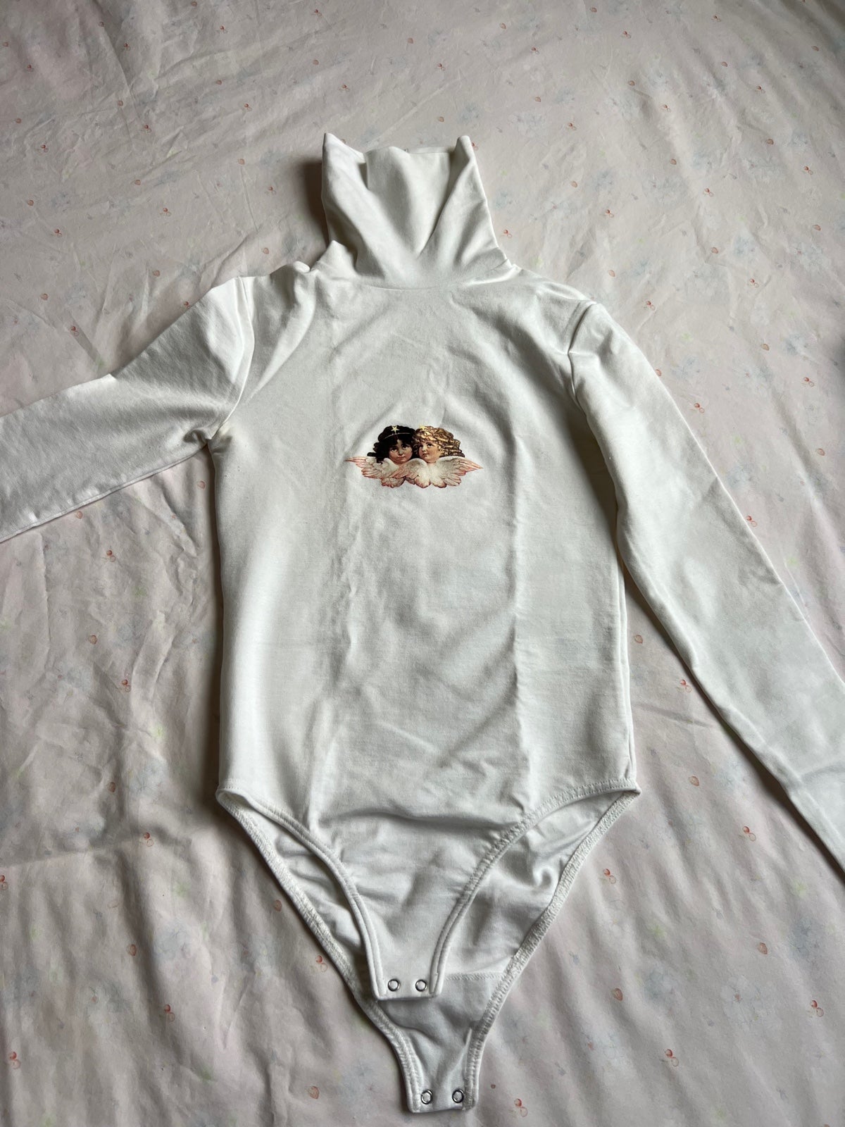 White Fiorucci turtle neck top long sleeves