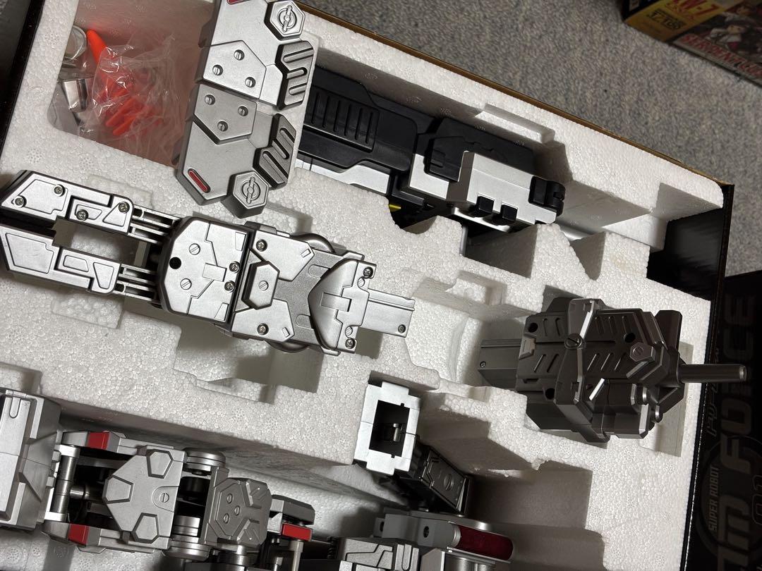 Takara Super Robot Dream Force 01