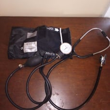 stethoscope & sphygmomanometer