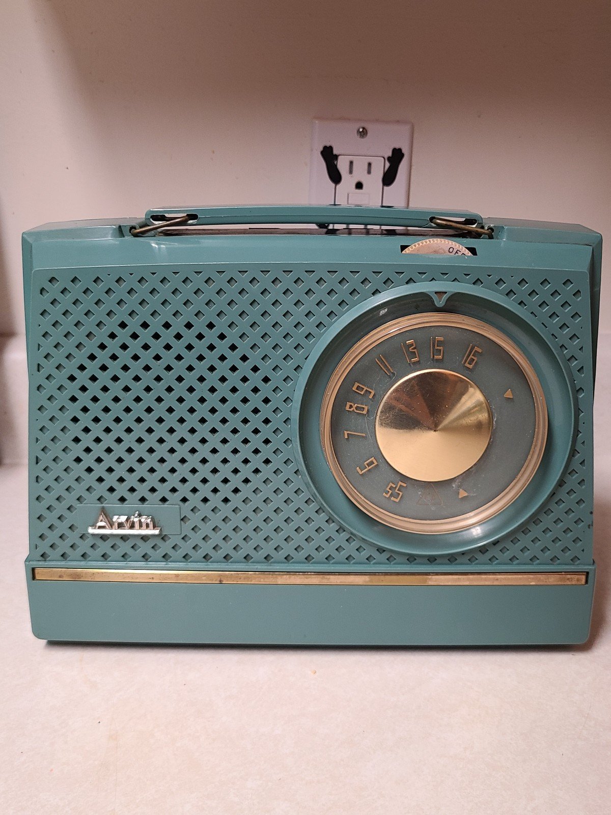 Vintage Arvin Radio