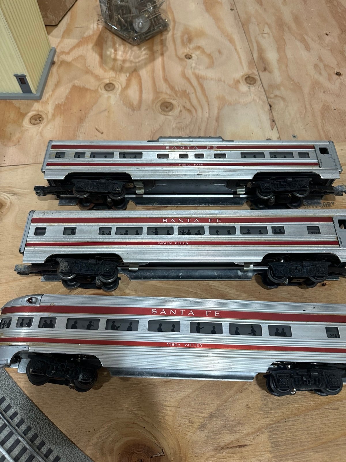 Lionel trains