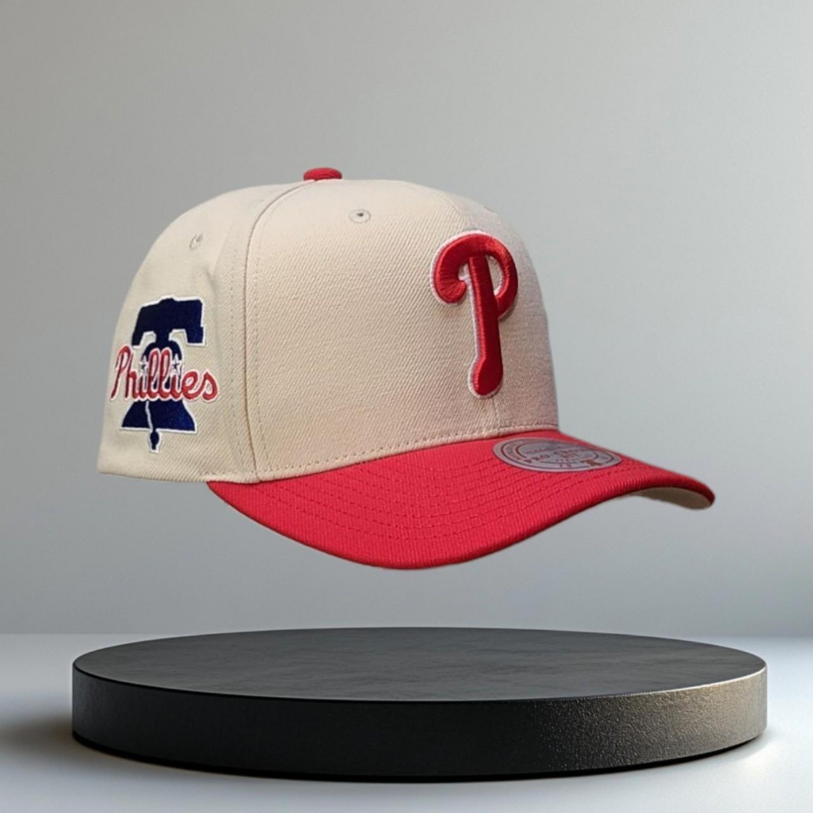 New Philadelphia Phillies Mitchell & Ness Cream Pro Crown SnapBack Hat