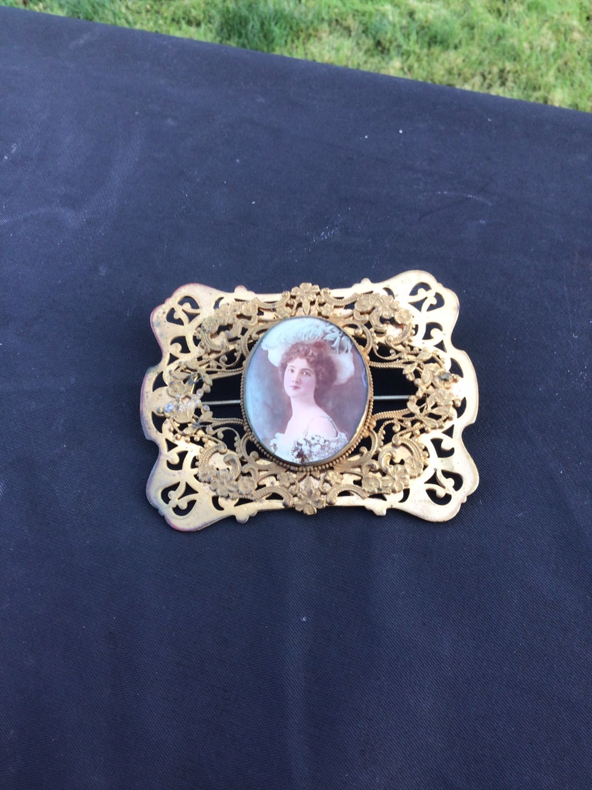 Rare Vintage Victorian Period Brooch 3.75in