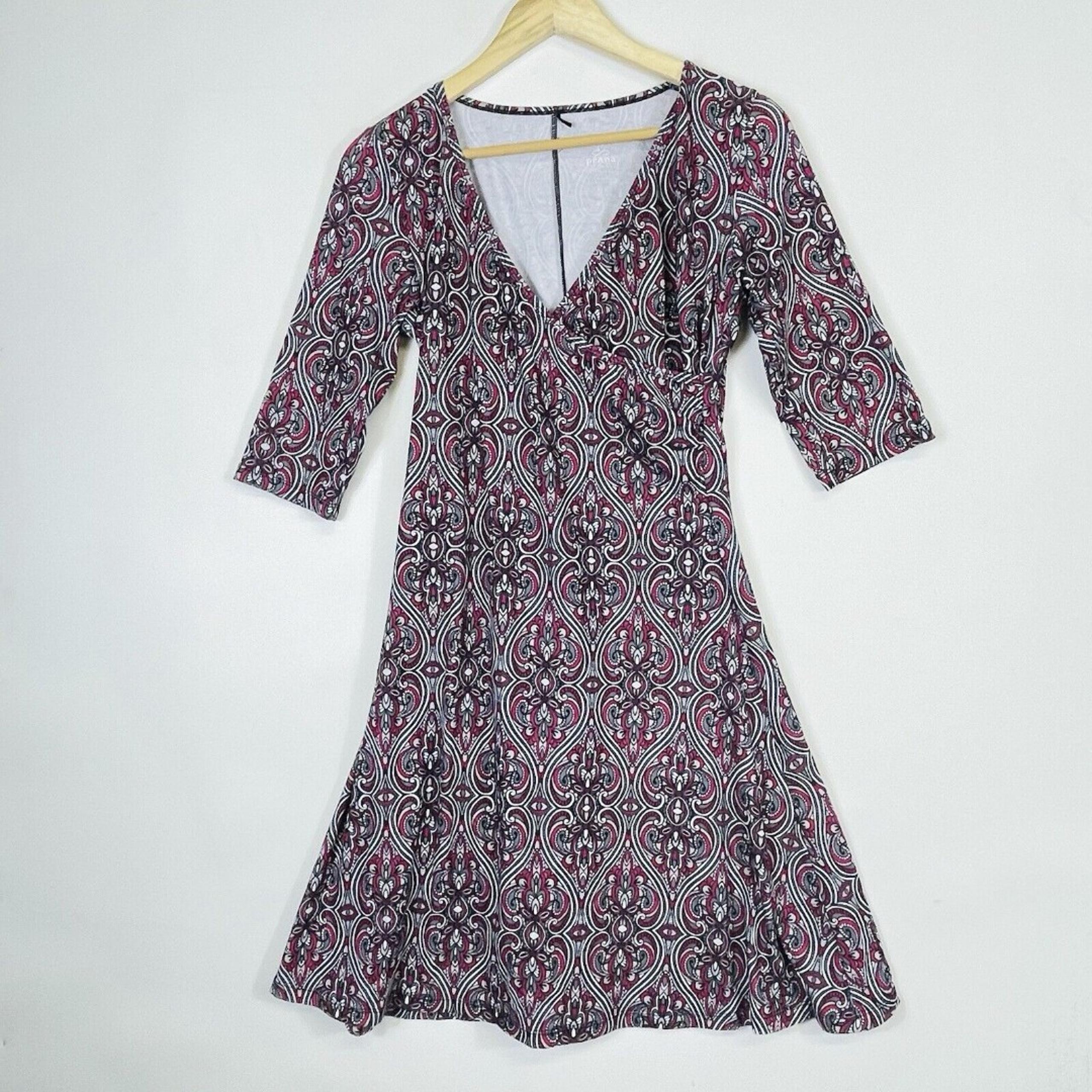 Prana Pink Grey Swirl Pattern Wrap Front Half Sleeve Knee Dress Women's Medium