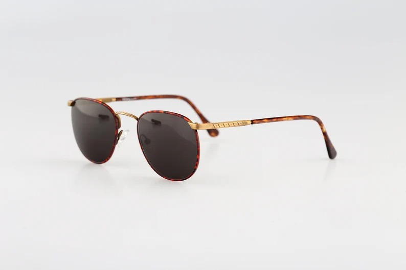 Vienna Line 1773 42, Vintage 90s antique gold and tortoise small square sunglass